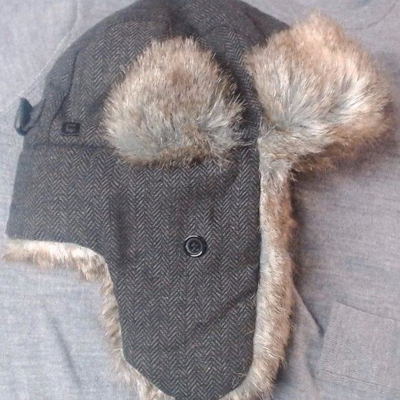 Men' Winter Trapper Hat Chaps Gray Wool Blend Earflaps Faux Fur Lined NWT OS - Picture 3 of 7